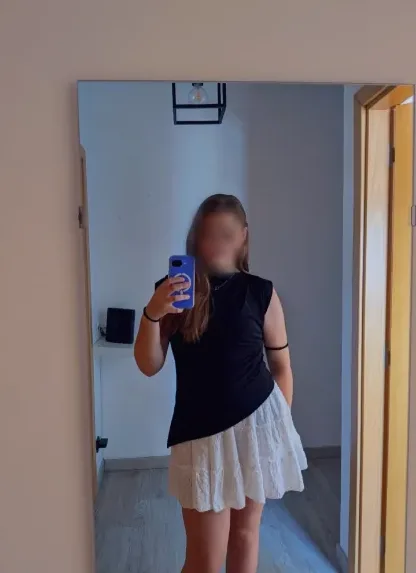 Aleksandra, 18
