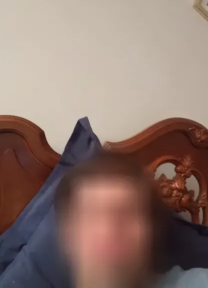 Alma, 24