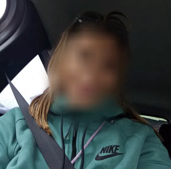 Amira, 22