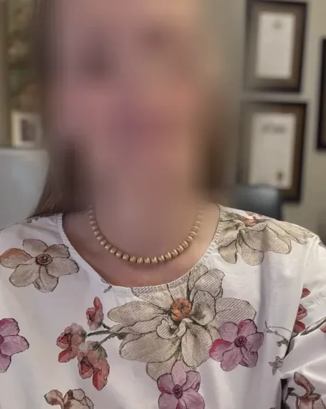 Andrea, 40