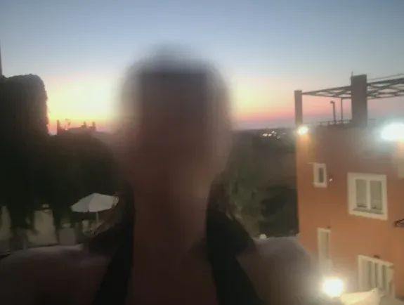 Astrid, 38