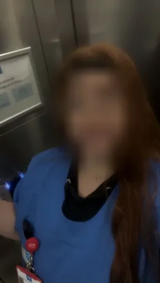 Ellen, 22