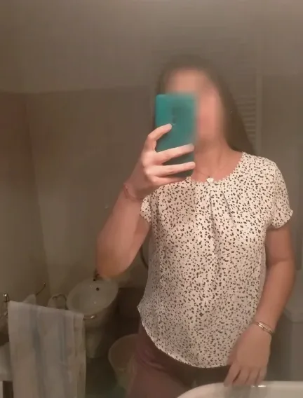 Lejla, 21