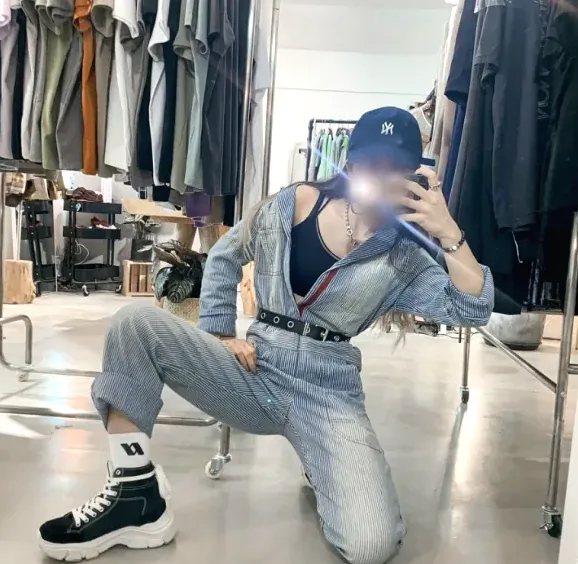 Liva, 28
